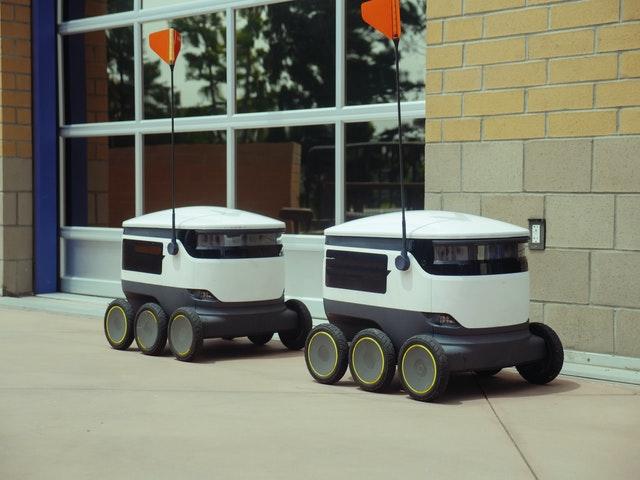 Autonomous delivery vehicles